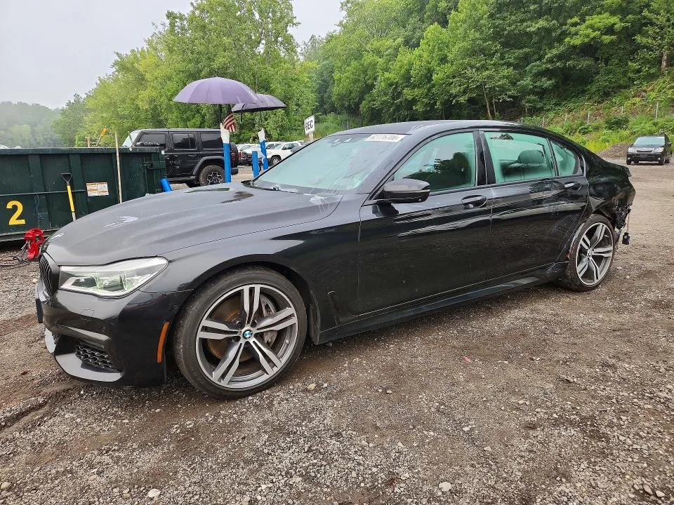 WBA7F2C33HG423265 — 2017 BMW 750