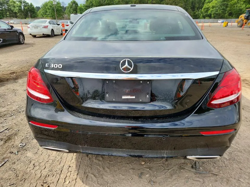 WDDZF4JB1JA339302 — 2018 MERCEDES-BENZ E photo 6