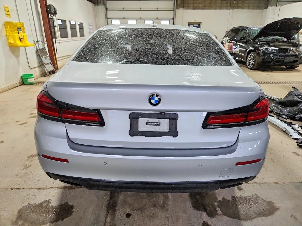 WBA13BJ04MCF15335 — 2021 BMW 530 photo 6