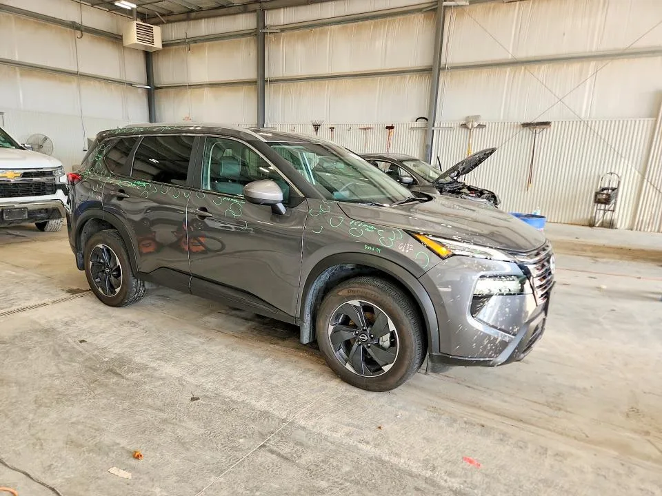 5N1BT3BB8RC755453 — 2024 NISSAN ROGUE photo 4