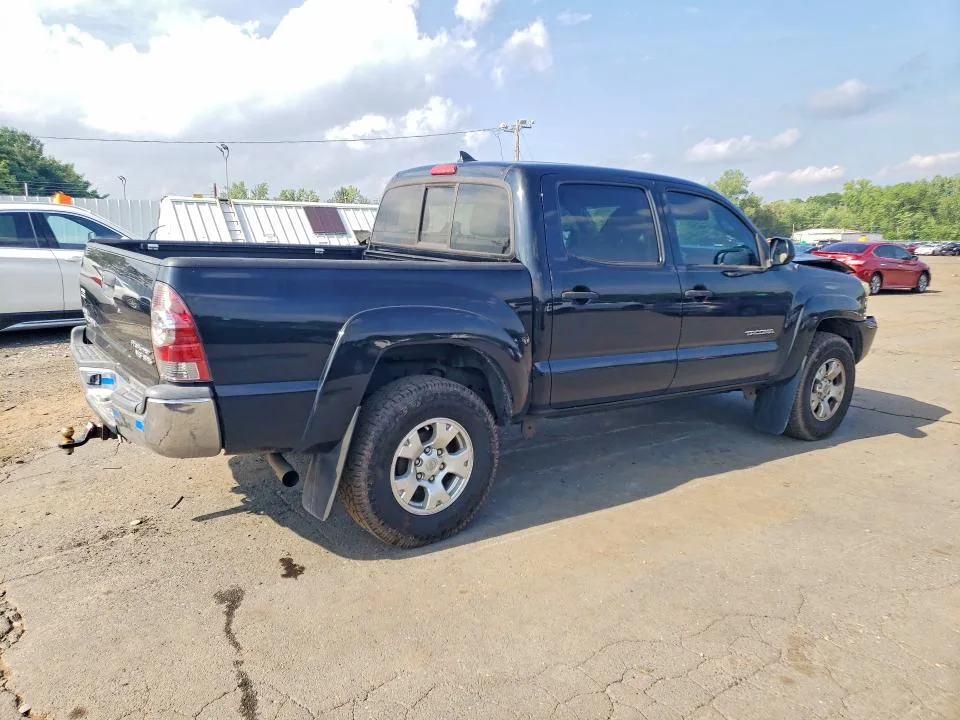 5TFJU4GN5FX081773 — 2015 TOYOTA TACOMA photo 3