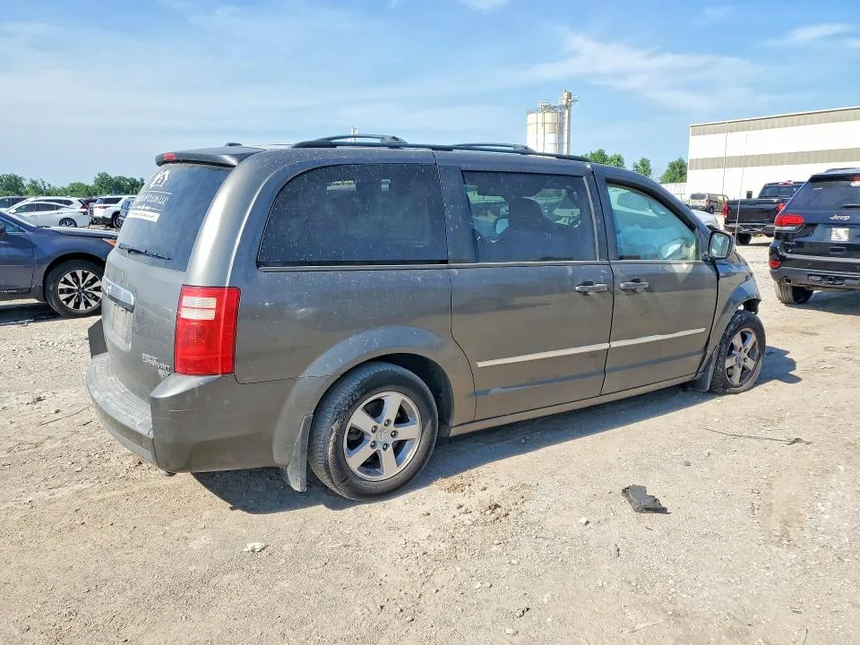 2D4RN5D15AR397465 — 2010 DODGE GRAND CARAVAN photo 3