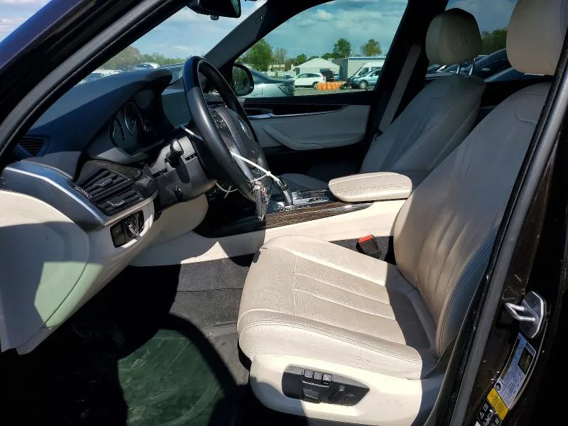 5UXKR0C37H0V69510 — 2017 BMW X5 photo 7