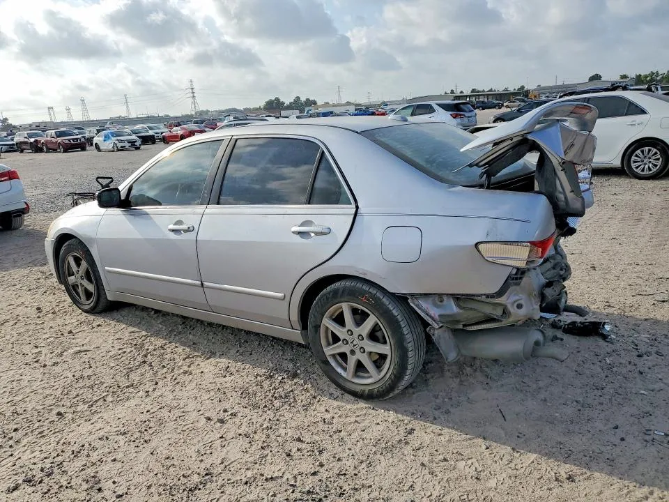 1HGCM66544A037853 — 2004 HONDA ACCORD photo 2
