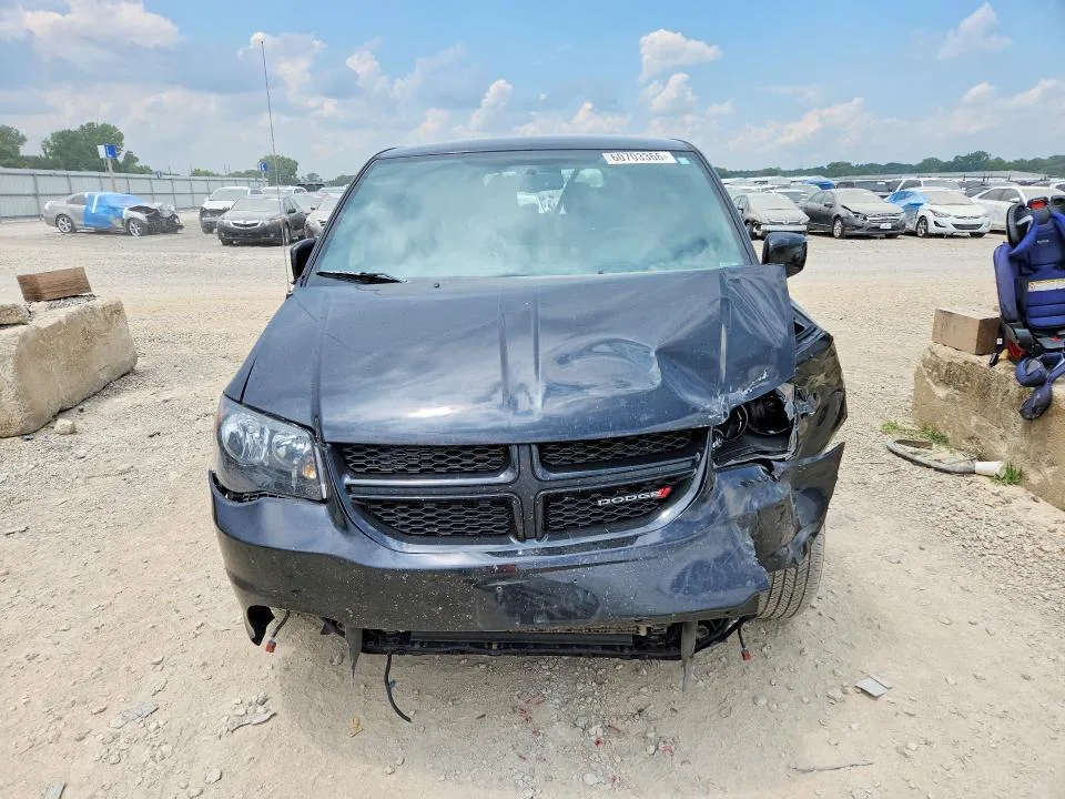 2C4RDGEG9FR641818 — 2015 DODGE GRAND CARAVAN photo 5