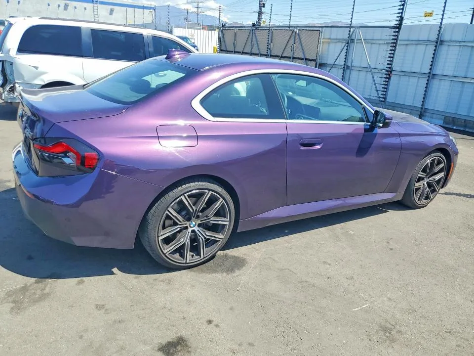 3MW23CM03N8C49964 — 2022 BMW 230I photo 3