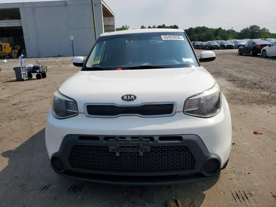 KNDJP3A50F7178907 — 2015 KIA SOUL photo 5
