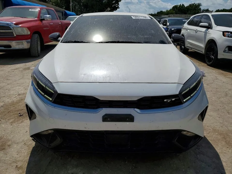 3KPF44AC7PE570285 — 2023 KIA FORTE photo 5