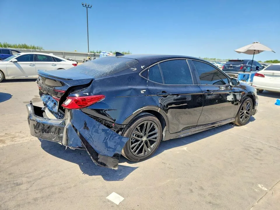 4T1DAACKXTU698322 — 2026 TOYOTA CAMRY photo 3