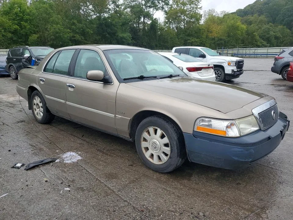 2MEFM75W43X621945 — 2003 MERCURY GRAND MARQUIS photo 4