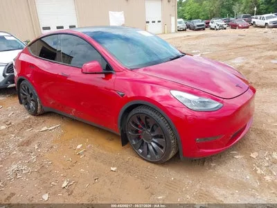 7SAYGDEFXPF900678 — 2023 TESLA MODEL Y