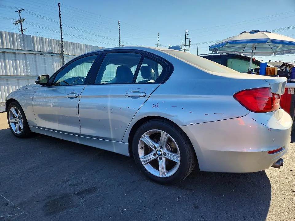 WBA3C1C52EK115693 — 2014 BMW 328 photo 2