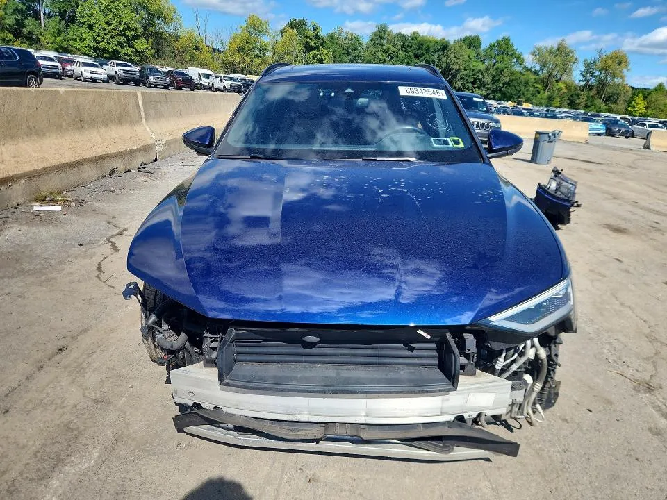 WA1AAAGE1NB033717 — 2022 AUDI E-TRON photo 5
