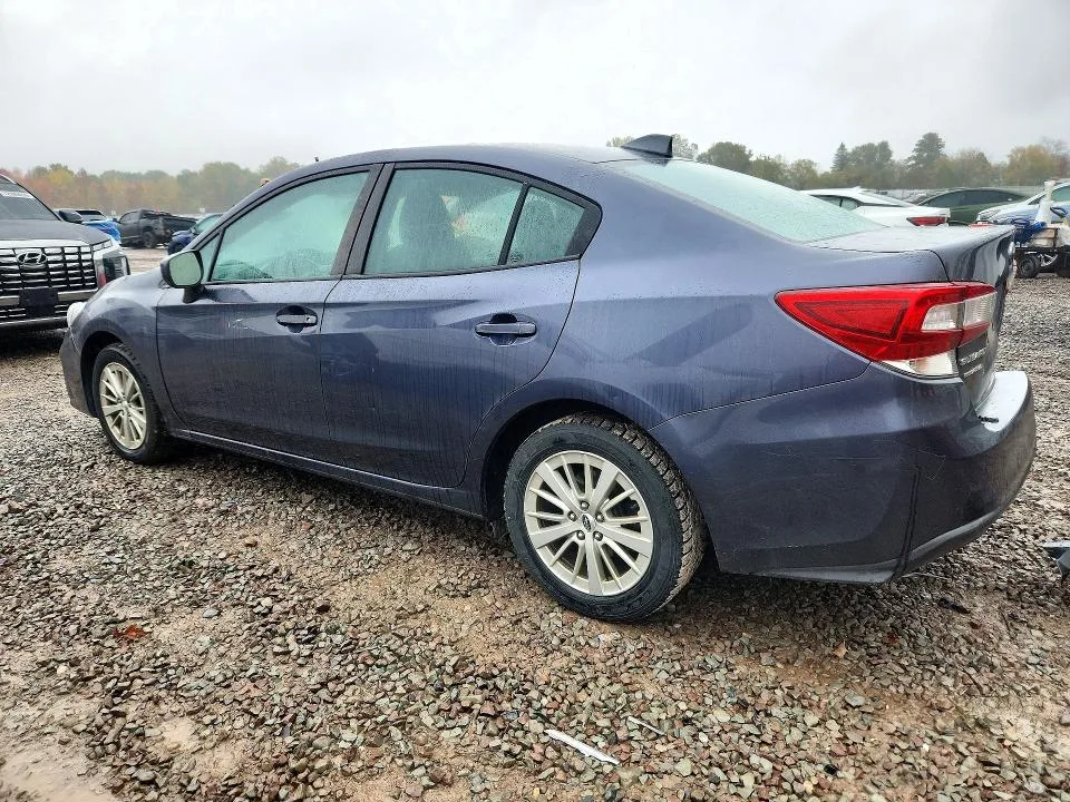 4S3GKAB60H3610670 — 2017 SUBARU IMPREZA photo 2