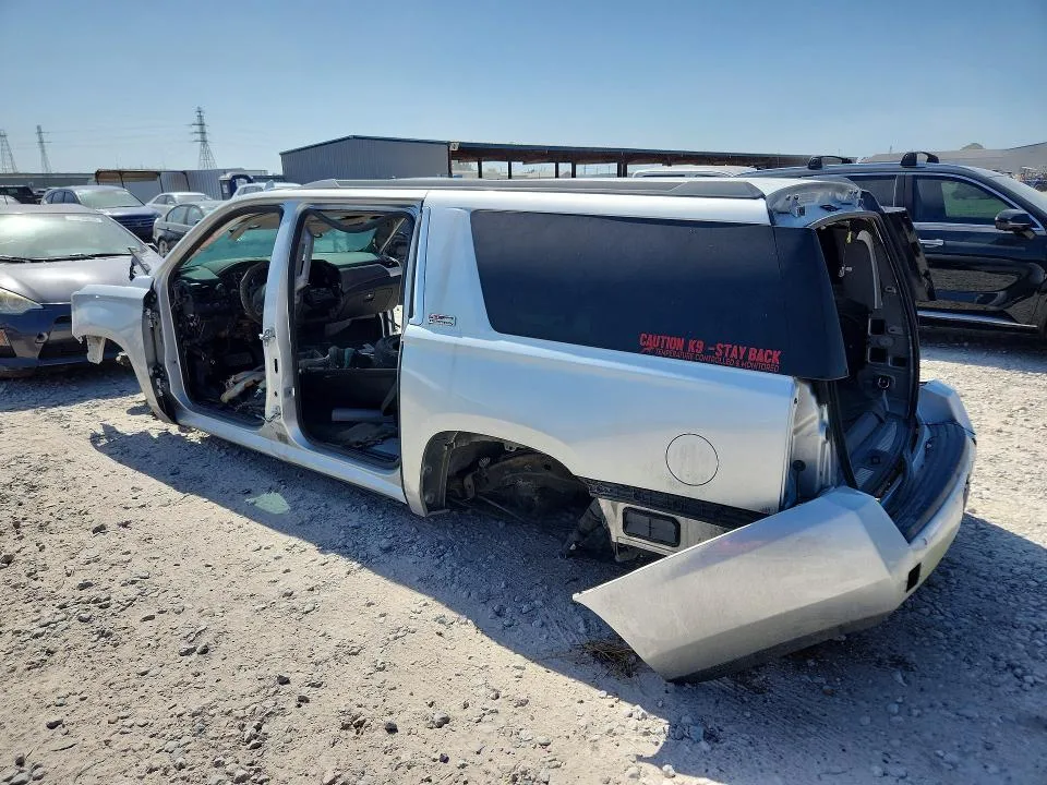 1GKS2GKC2GR381301 — 2016 GMC YUKON XL photo 2