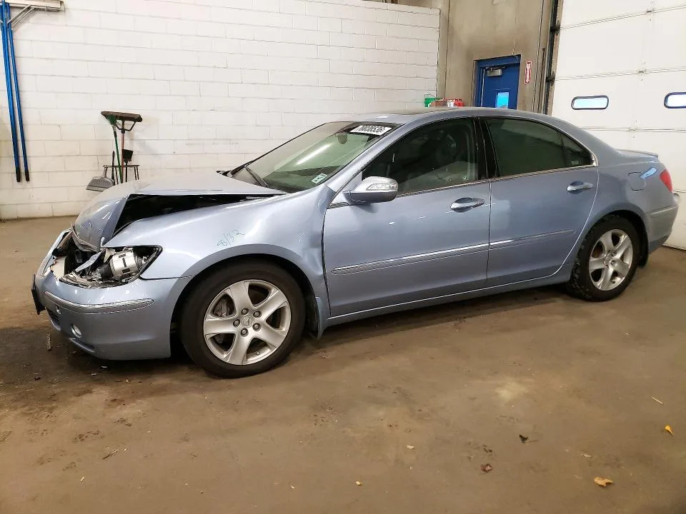 JH4KB16575C000559 — 2005 ACURA RL