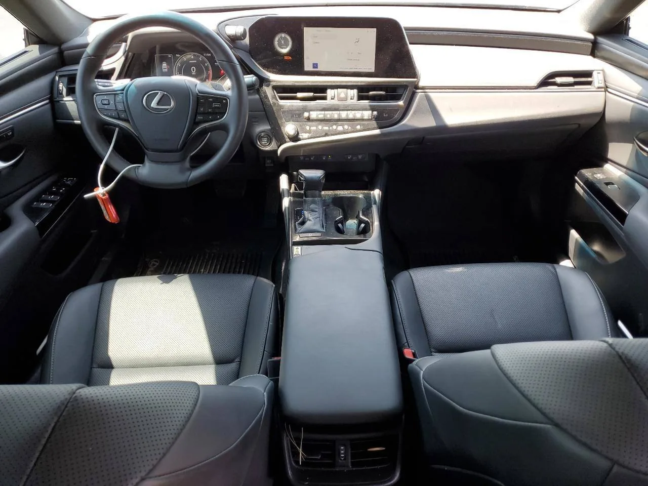 58AD11D1XPU010548 — 2023 LEXUS ES 250 photo 2