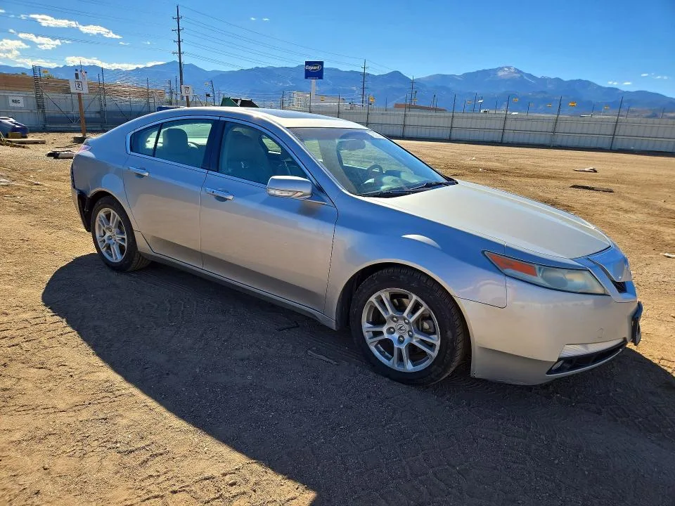 19UUA8F56AA013249 — 2010 ACURA TL photo 4