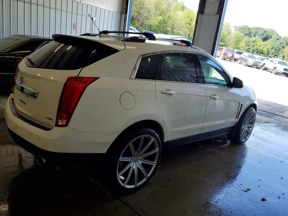 3GYFNEE30GS551988 — 2016 CADILLAC SRX photo 3