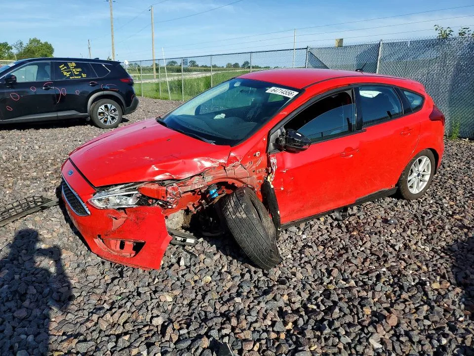 1FADP3K24GL259389 — 2016 FORD FOCUS photo 1