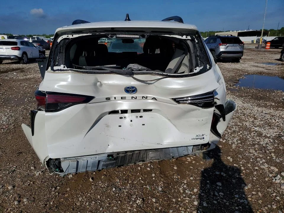 5TDYRKEC0NS082288 — 2022 TOYOTA SIENNA photo 6