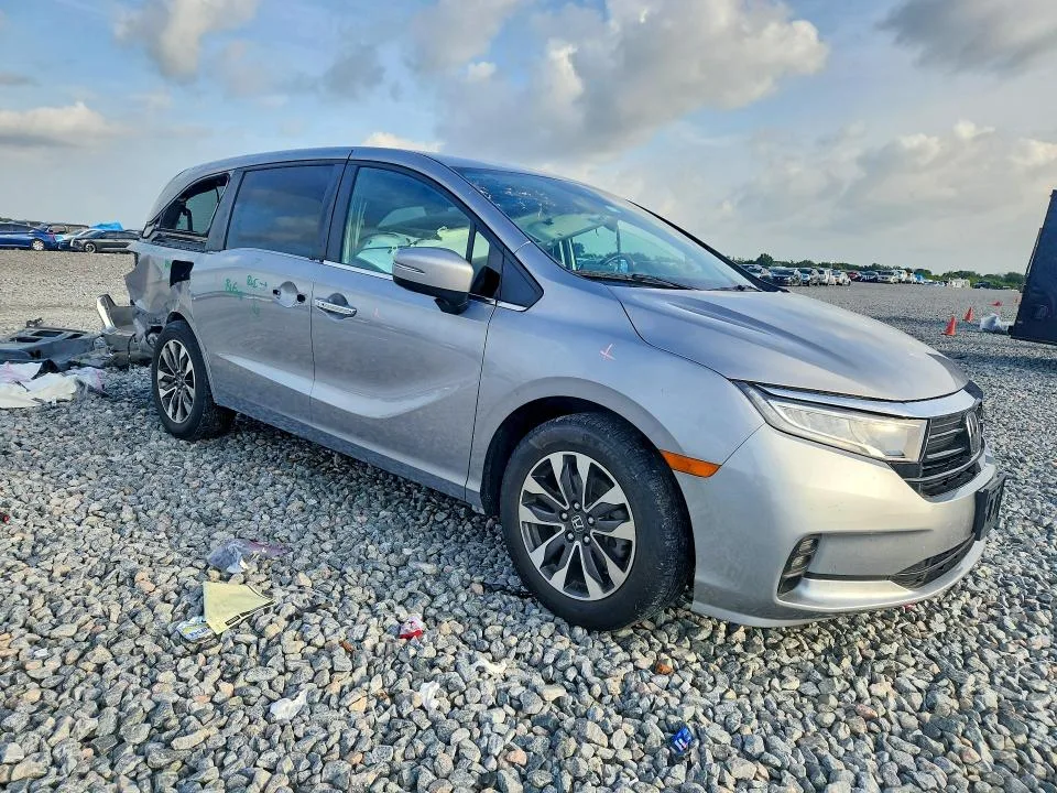5FNRL6H76NB029756 — 2022 HONDA ODYSSEY photo 4