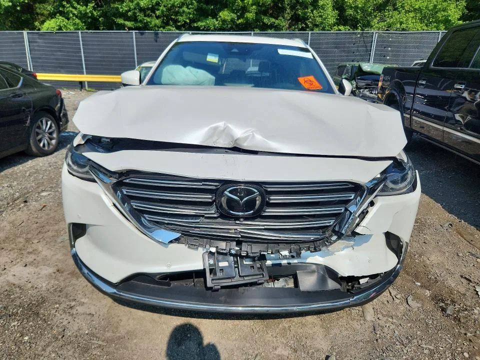 JM3TCBDY7P0632835 — 2023 MAZDA CX-9 photo 5