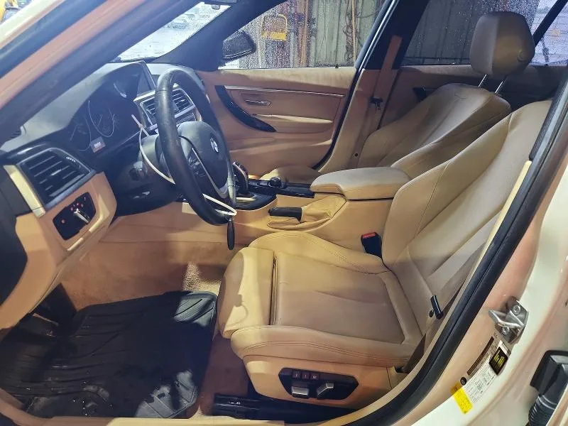 WBA8E9G59GNT43586 — 2016 BMW 328 photo 7