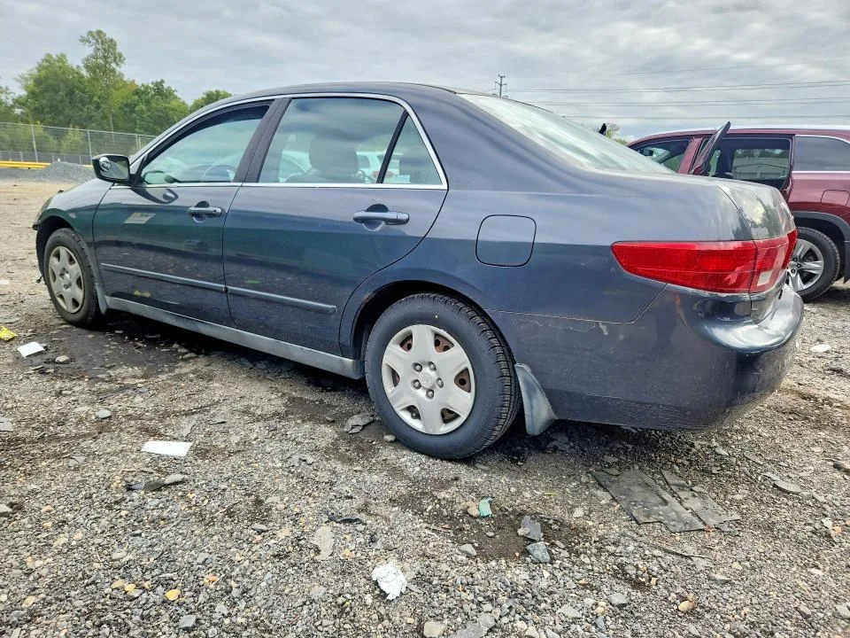 1HGCM56435A134402 — 2005 HONDA ACCORD photo 2
