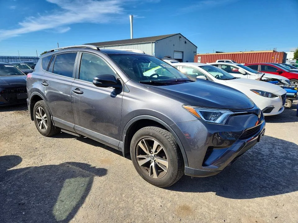 2T3BFREV2JW851732 — 2018 TOYOTA RAV4 photo 4