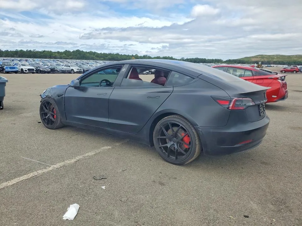 5YJ3E1EC1NF208498 — 2022 TESLA MODEL 3 photo 2