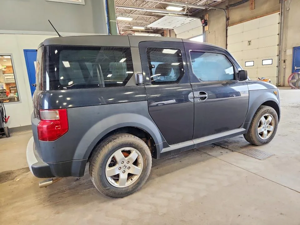5J6YH28645L028254 — 2005 HONDA ELEMENT photo 3