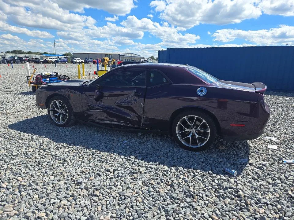 2C3CDZJG1NH175396 — 2022 DODGE CHALLENGER photo 2