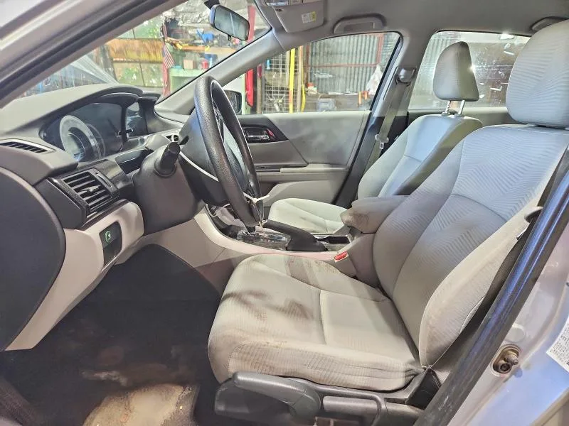 1HGCR2F39GA182660 — 2016 HONDA ACCORD photo 7