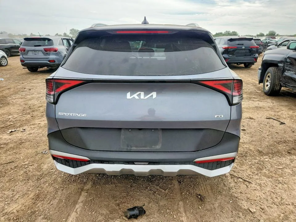 5XYK3CAF9PG032356 — 2023 KIA SPORTAGE photo 6