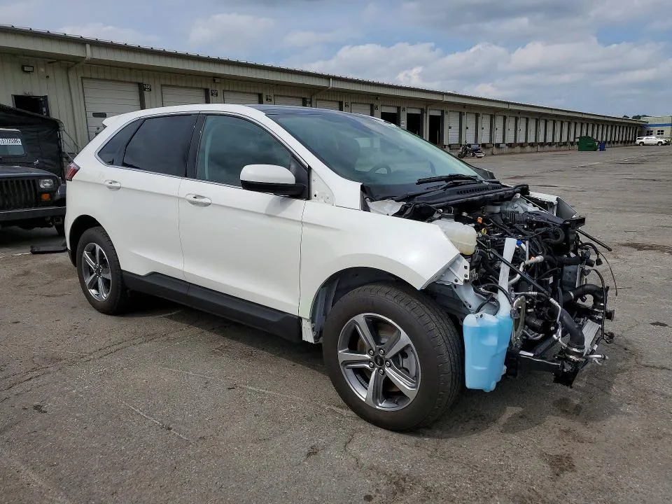 2FMPK4J92RBA08511 — 2024 FORD EDGE photo 4