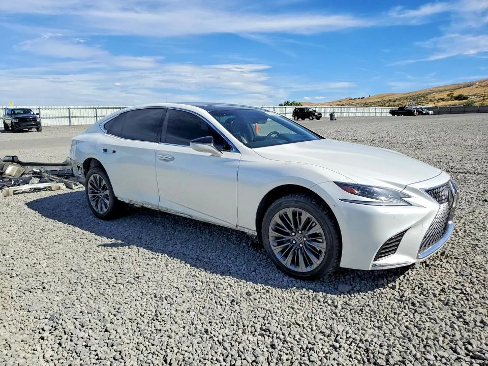 JTHC5LFF4J5001084 — 2018 LEXUS LS photo 4