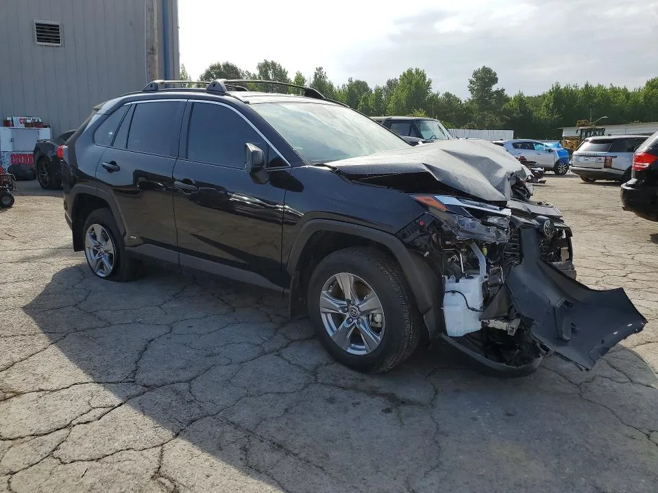4T3LWRFV6SU189870 — 2025 TOYOTA RAV4 photo 4