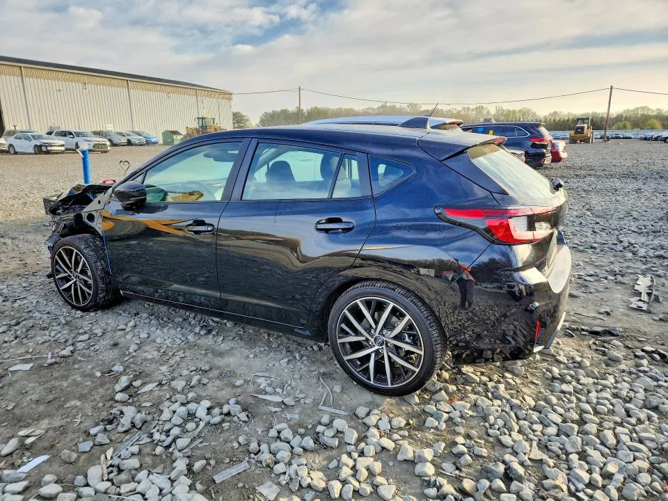 JF1GUAFC5T8215086 — 2026 SUBARU IMPREZA photo 2