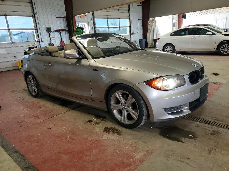 WBAUN1C50BVH82631 — 2011 BMW 128 photo 4