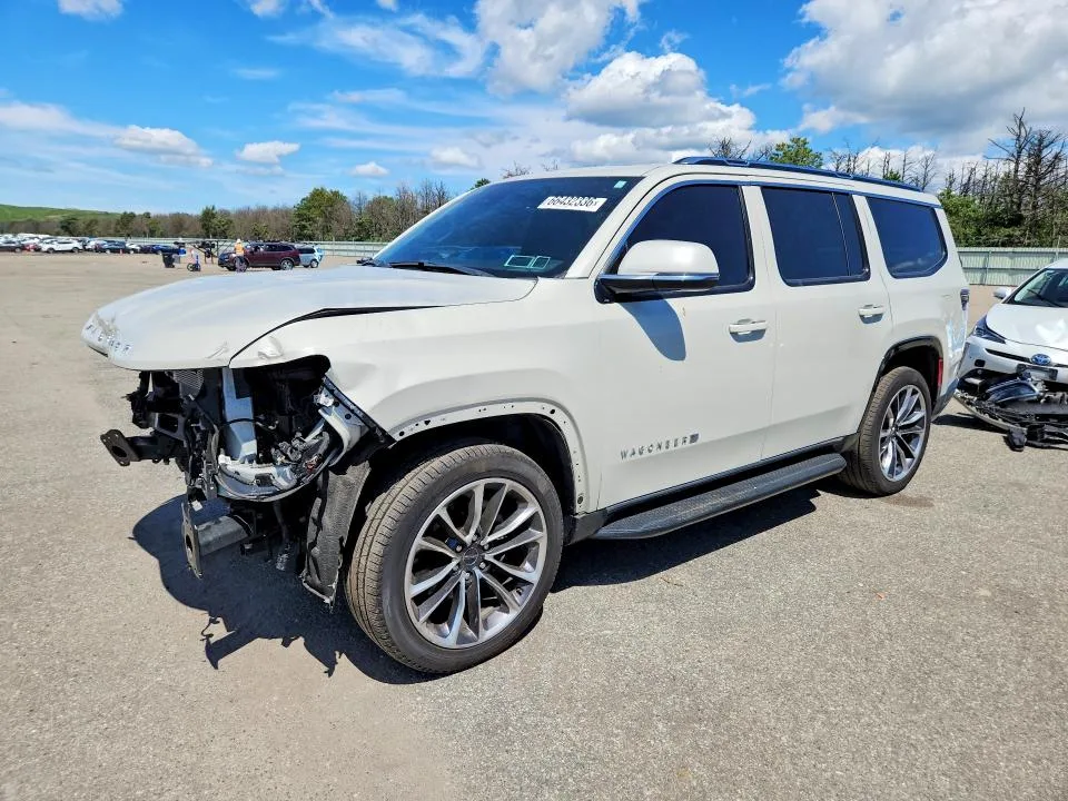 1C4SJVBT9NS130008 — 2022 JEEP WAGONEER