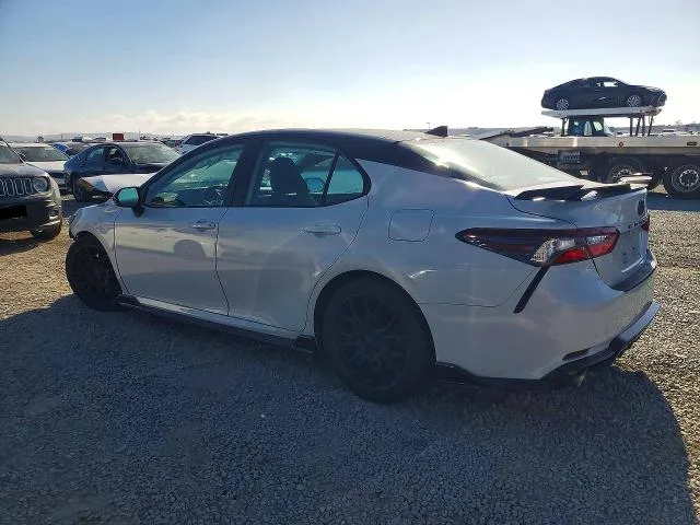4T1KZ1AK9MU050197 — 2021 TOYOTA CAMRY photo 2