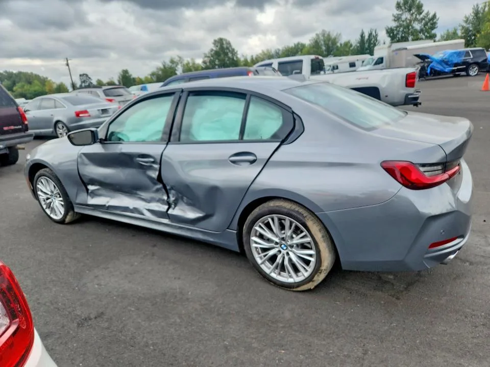 3MW89FF04P8D78242 — 2023 BMW 330XI photo 2