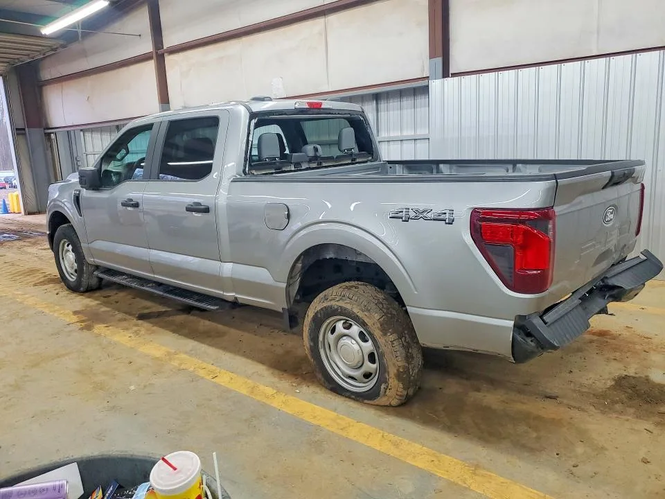 1FTFW1L58RKD89736 — 2024 FORD F150 photo 2