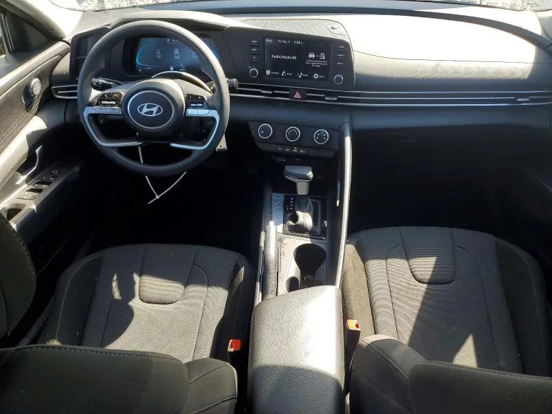 KMHLL4DG7SU055989 — 2025 HYUNDAI ELANTRA photo 8