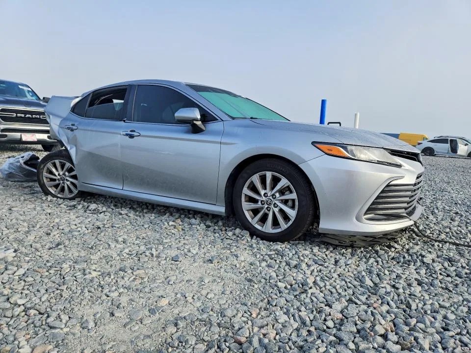 4T1C11AK2NU623423 — 2022 TOYOTA CAMRY photo 4