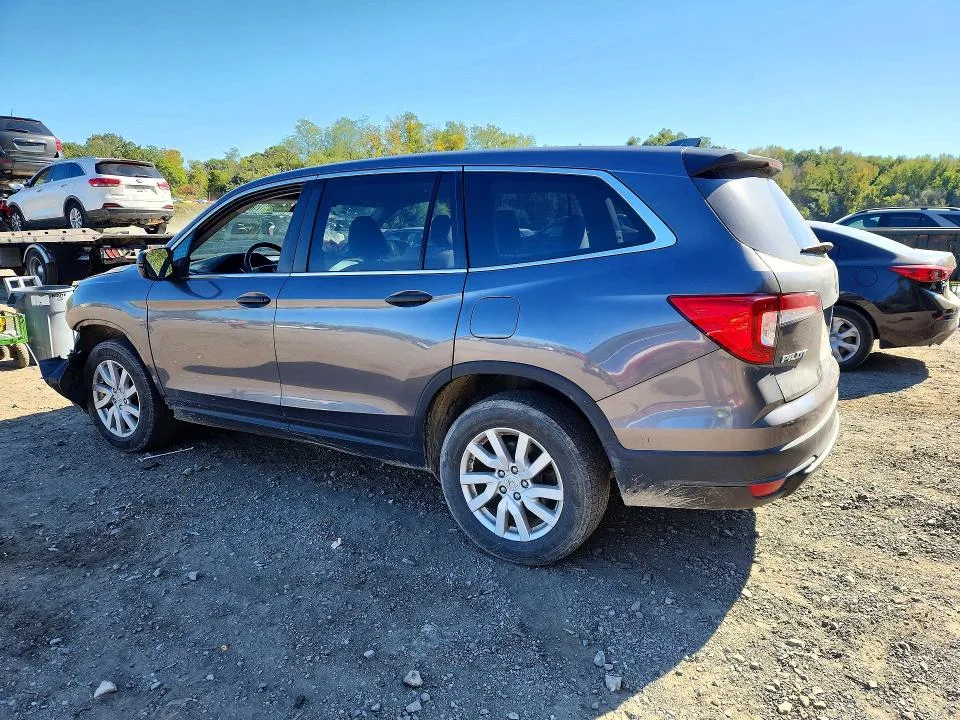 5FNYF6H16KB050567 — 2019 HONDA PILOT photo 2