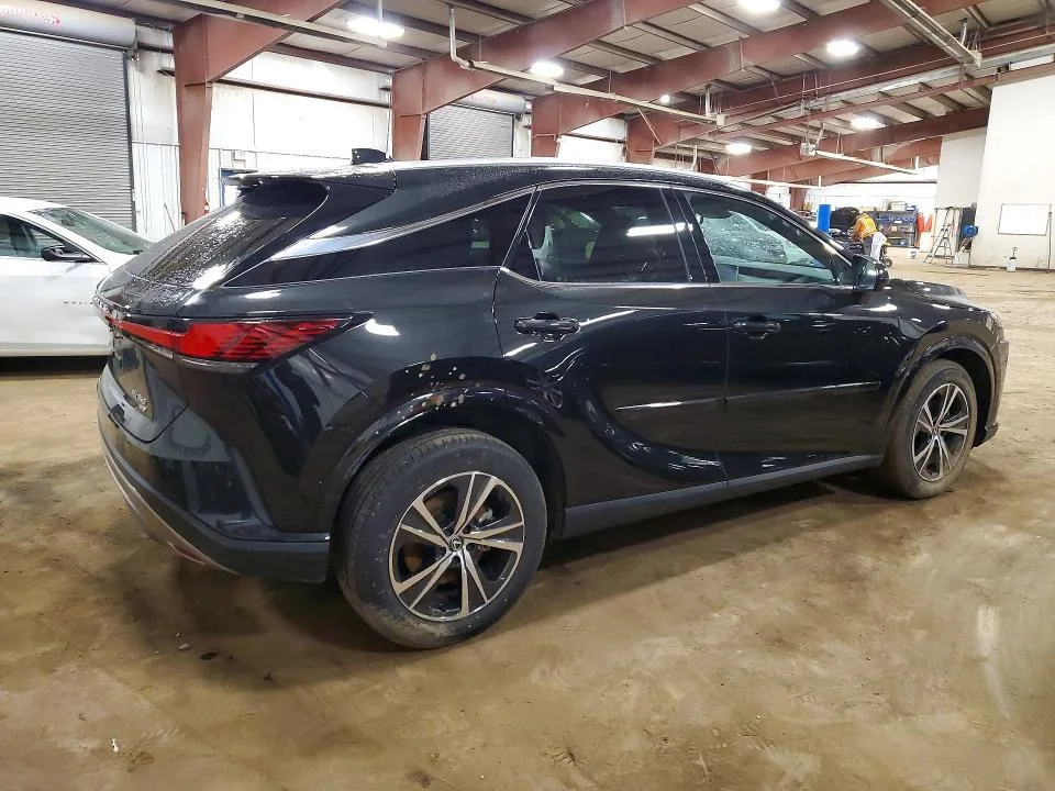 2T2BAMCA8SC094263 — 2025 LEXUS RX 350 photo 3