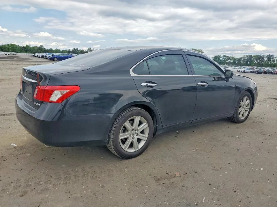 JTHBJ46G482191602 — 2008 LEXUS ES photo 3