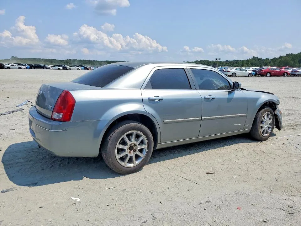 2C3KK53G27H737302 — 2007 CHRYSLER 300 photo 3